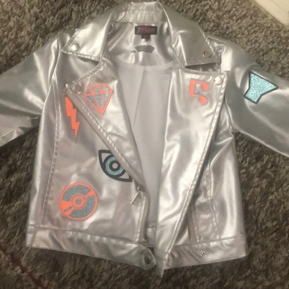 Nickelodeon Jojo’s Closet sliver jacket